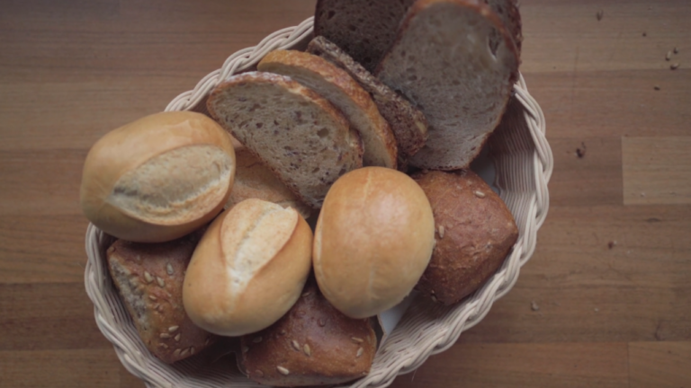 The Little Lunch That Changed the World | John 6:9 | Walking with Jesus — Volume 1: Saved & Loved